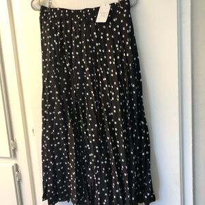 Time and Tru Black A-Line Midi Skirt